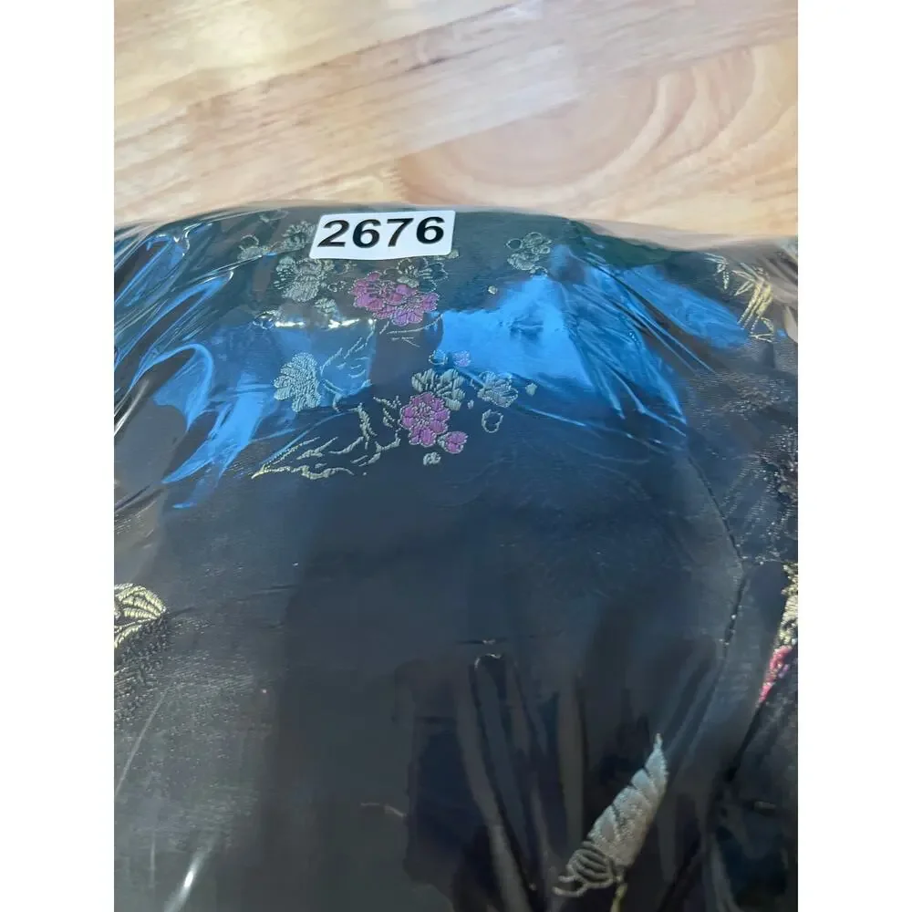 Vintage Japanese Black Floral Satin Robe Quilted Collar & Wrists Large JL